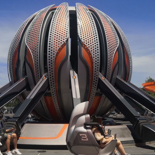 b体育入口-包含飞行背包竞赛：科技驱动的空中运动的词条