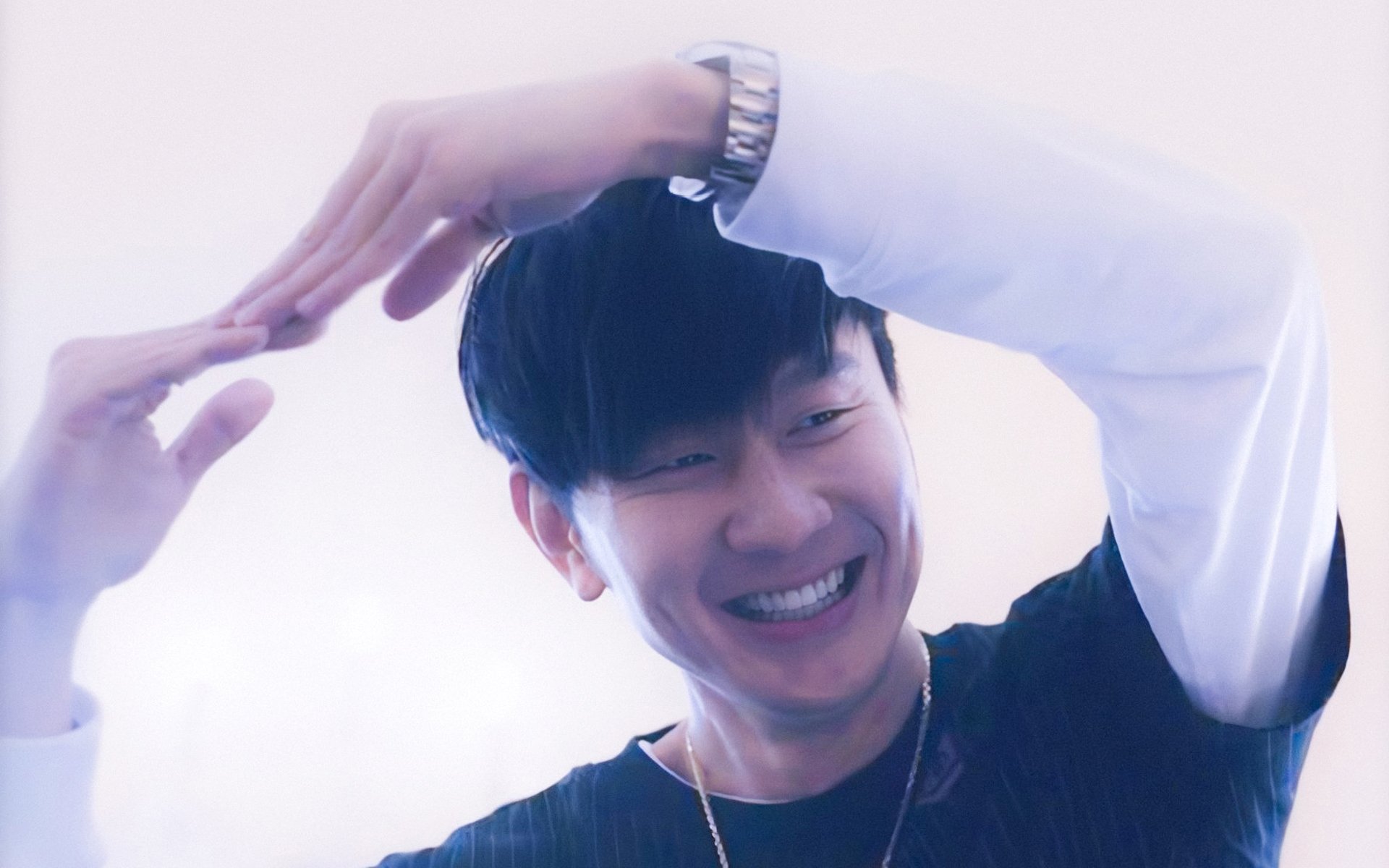 “西甲焦点:明星飞驰场上,场面精彩绝伦”