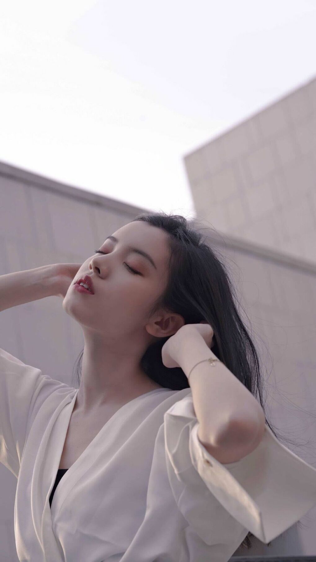 b体育电竞-凯撒酋长签约新外援，增强防守实力，足坛 凯撒