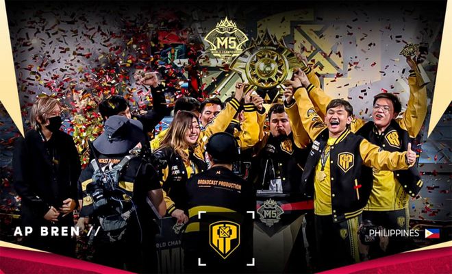 关于b体育下载:双冠争夺战：顶尖战队同步进入决赛，谁将夺冠？的信息