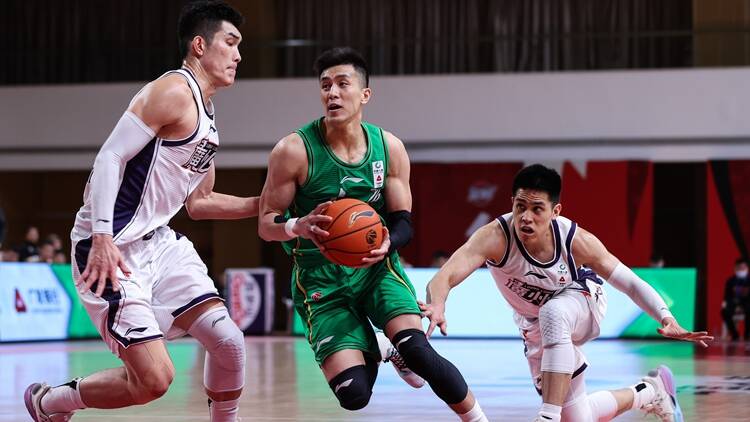 B体育官方网址：CBA球员的经纪人制度：如何规范市场，保障球员权益？的简单介绍