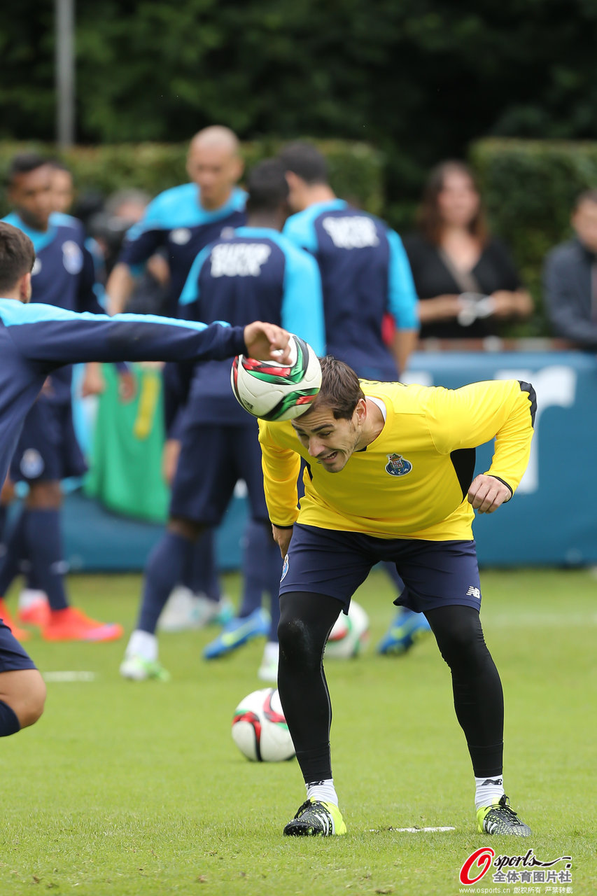 包含B体育官方网站:法甲的情感纽带:球迷与球队的关系的词条 包含B体育官方网站:法甲的情感纽带:球迷与球队的关系的词条