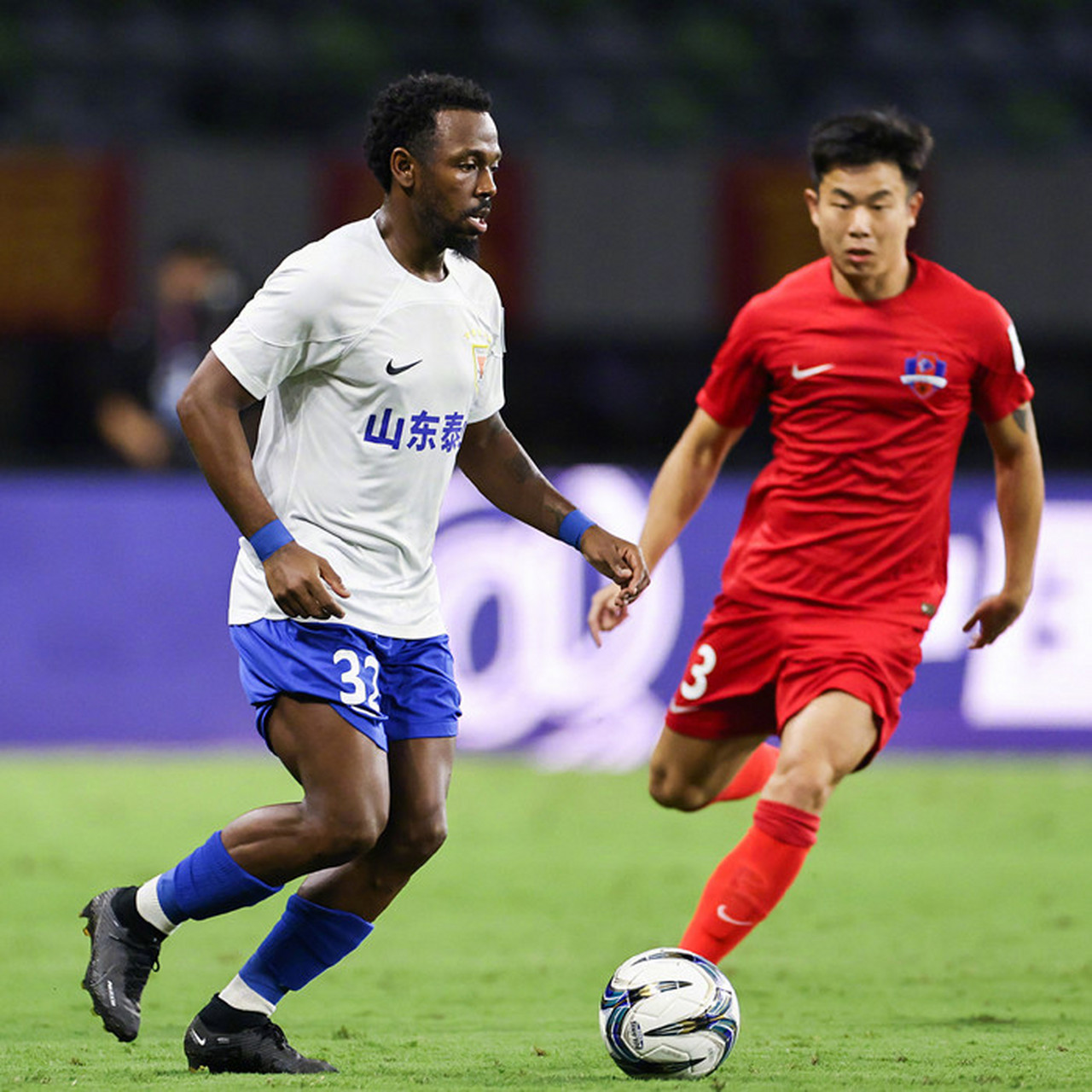 包含B体育平台:归化球员费南多伤病康复训练方案与效果评估的词条