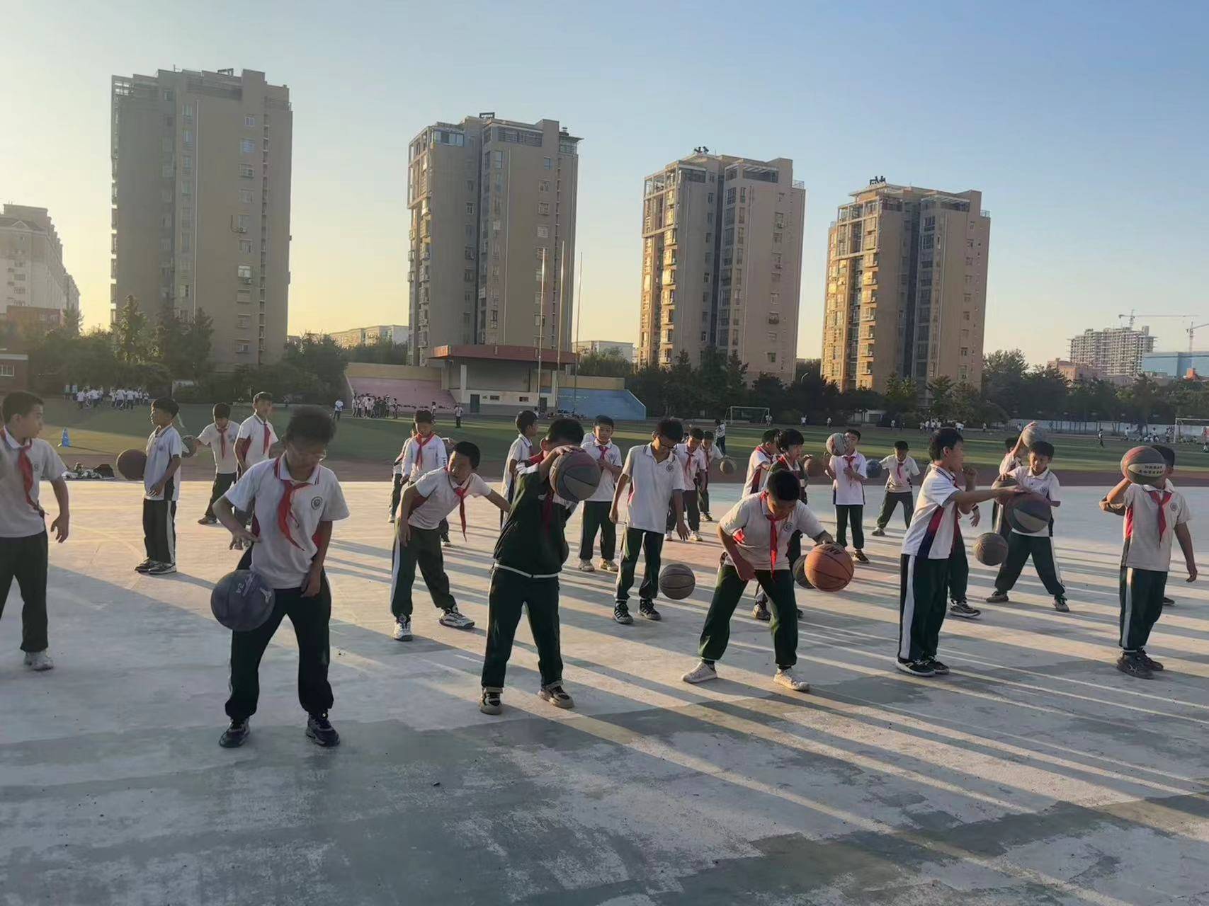 B体育官方网址：篮球科技创新，赋能运动提升体验的简单介绍